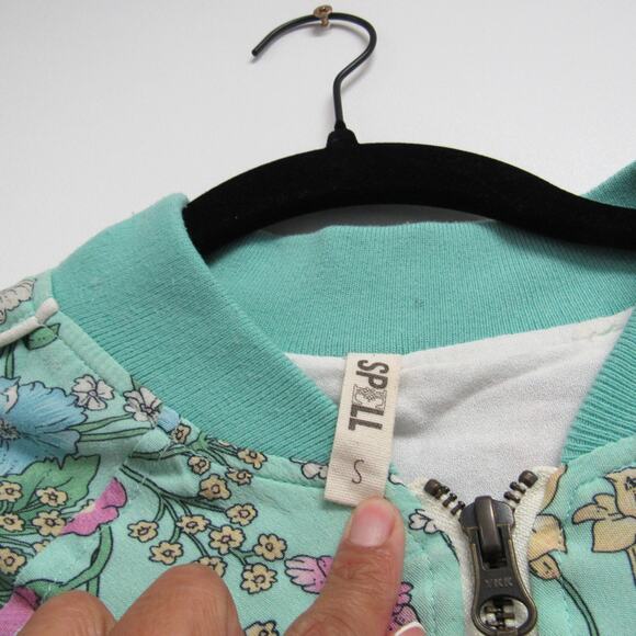 Spell & The Gypsy Sayulita Green Floral Full Zip Bomber Jacket Size Small - Picture 3 of 6